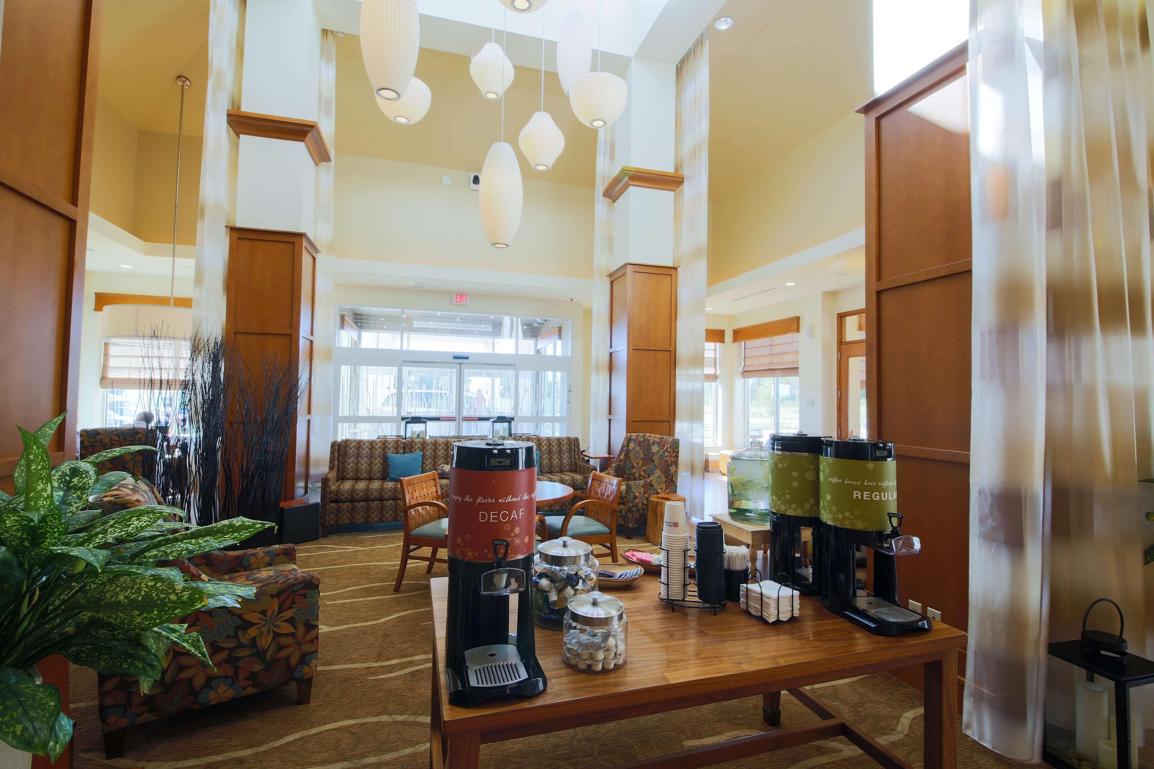 Hilton Garden Inn Cedar Falls Conference Center Eksteriør billede